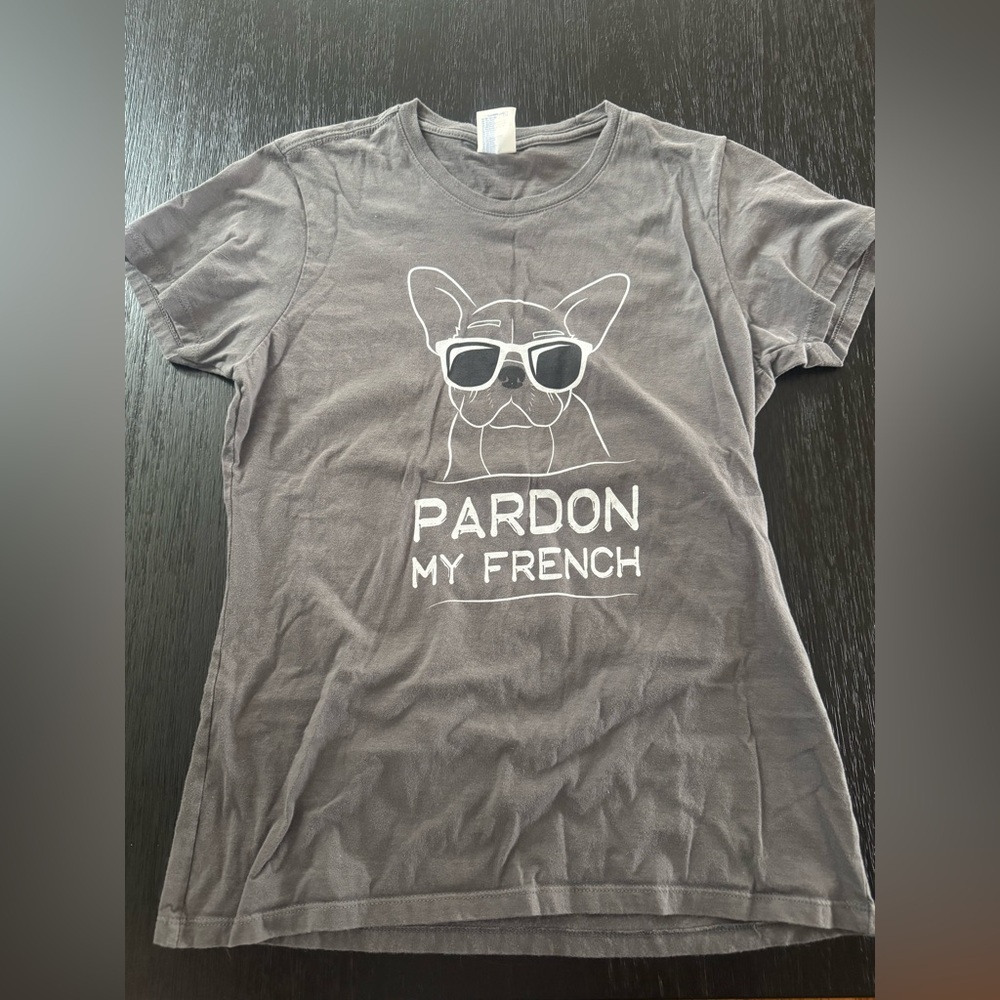 Gray Frenchie Graphic T-Shirt (Like NEW)